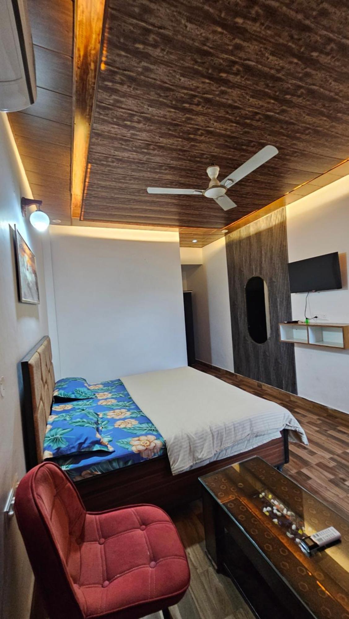 On The Rocks Hotel Kasauli Luaran gambar